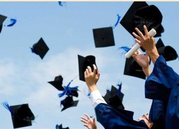 ما حكم إقامة حفلات التخرج؟.. الإفتاء تجيب