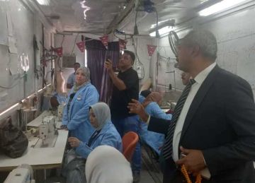 مديرية العمل بأسيوط تنفذ دورة تدريبية لأعمال الخياطة بالوحدة المتنقلة بمدينة أبوتيج