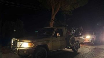 انسحاب الجيش السوري من السويداء بعد اتفاق لوقف إطلاق النار