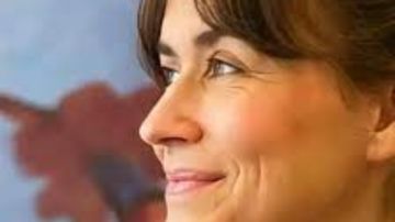 جالي 6 آلأف تعليق واعتذار أول تعليق للفنانة الدنماركية بعد أزمة مها الصغير