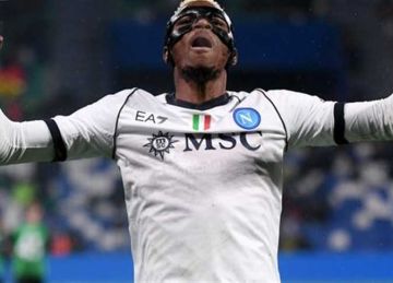  الأفضل في العالم .. أول تعليق أوسيمين على استقبال جماهير جالاتا سراي