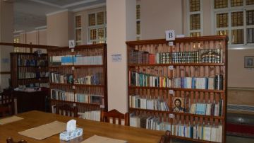 تضم 5 آلاف كتاب.. افتتاح مكتبة متحف المركبات الملكية ببولاق صور