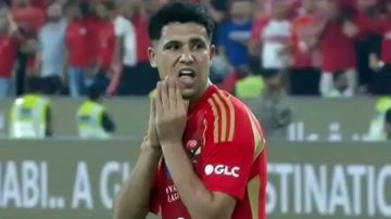 أحمد حسن: رضا سليم يوافق على الرحيل عن الأهلي بشرط الحفاظ على راتبه