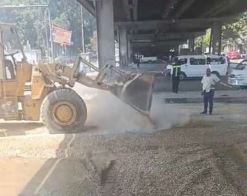 الانتهاء من إصلاح الهبوط الأرضي أسفل كوبري التجنيد في جسر السويس بالقاهرة.. صور