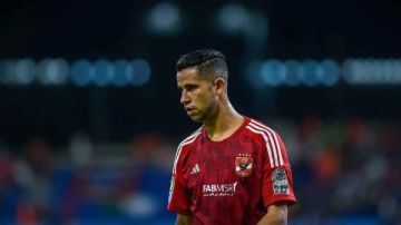  الوداد يطلب شرطا ماليا غريبا.. والأهلي يجمد مفاوضات رضا سليم