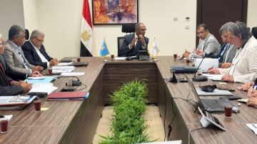 نائب وزير الإسكان يتابع موقف عدد من مشروعات مياه الشرب والصرف الصحى على مستوى الجمهورية