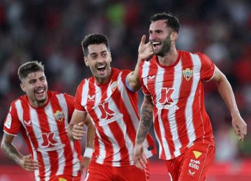 نجم ألميريا ينتقل إلى سبورتنج لشبونة