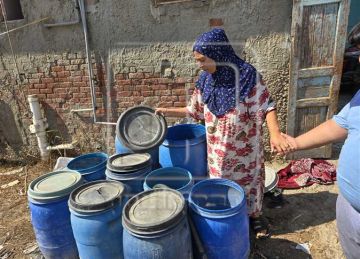 أزمة مياه الشرب تضرب قرى دمياط.. أهالي العنانية : مش عارفين نعيش وبقالنا سنين على نفس الحال