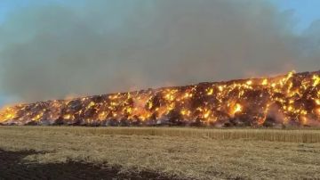 حريق ضخم في قاعدة سابقة لسلاح الجو الملكي البريطاني
