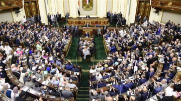 البرلمان يوافق على إضافة الصيادلة لبند السهر والمبيت