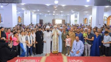 رسامة شمامسة جدد لكنيسة أبسخيرون القليني بنزلة عبيد رسامة شمامسة جدد لكنيسة أبسخيرون القليني بنزلة عبيد