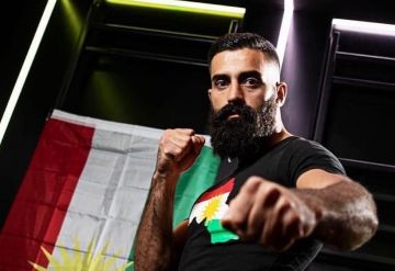 شاهد.. الغوريلا الكردي زاري يفوز على المصري أيمن جلال في السعودية شاهد.. الغوريلا الكردي زاري يفوز على المصري أيمن جلال في السعودية