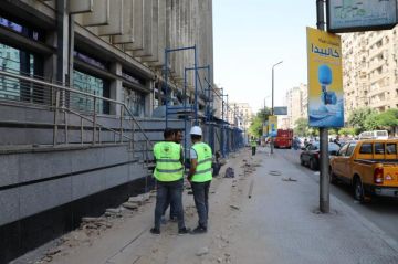 محافظة القاهرة تعلن بدء شركة المقاولون العرب إعادة تأهيل مبنى سنترال رمسيس.. صور محافظة القاهرة تعلن بدء شركة المقاولون العرب إعادة تأهيل مبنى سنترال رمسيس.. صور