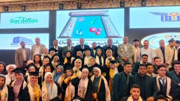 مدير تعليم قنا يكرم خريجي الدفعة الخامسة لمدرسة stem