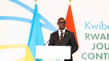 سفير رواند بالقاهرة يشيد بدعم مصر الثابت لبلاده نحو التحول