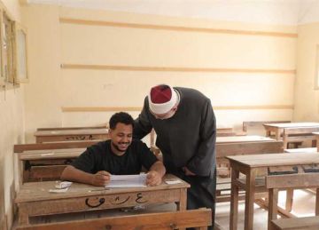 انتظام امتحان الرياضيات التطبيقية للثانوية الأزهرية في المنيا انتظام امتحان الرياضيات التطبيقية للثانوية الأزهرية في المنيا