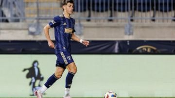 سان دييجو يضم لاعبي خط الوسط ديفيد فاسكيز وبيدرو سوما سان دييجو يضم لاعبي خط الوسط ديفيد فاسكيز وبيدرو سوما