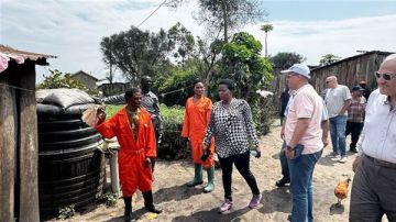 منحة مصرية لمواجهة الحشائش المائية بالبحيرات العظمى بأوغندا منحة مصرية لمواجهة الحشائش المائية بالبحيرات العظمى بأوغندا