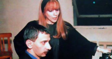 أتقدم بأحر التعازي.. وائل كفوري ينعى زياد الرحباني أتقدم بأحر التعازي.. وائل كفوري ينعى زياد الرحباني