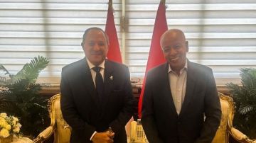 عبد المنعم الجمل يبحث مع محافظ بورسعيد قضايا العمال وتعزيز التعاون