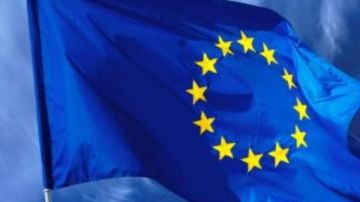 الاتحاد الأوروبي يدين الهجوم الحوثي على ماجيك سيز ويحذر من كارثة بيئية الاتحاد الأوروبي يدين الهجوم الحوثي على ماجيك سيز ويحذر من كارثة بيئية