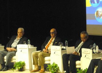 بحضور المسلمانى و سلماوى .. مكتبة الإسكندرية تحتفي بـ محمد بن عيسى (صور) بحضور المسلمانى و سلماوى .. مكتبة الإسكندرية تحتفي بـ محمد بن عيسى (صور)