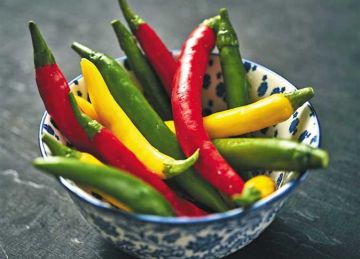 لماذا يجب أن تفكر في تناول الفلفل الحار؟.. 6 أسباب صحية مدهشة