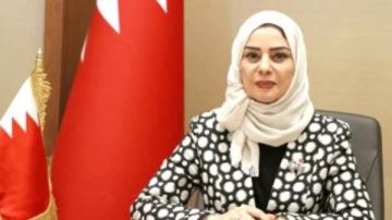 سفيرة البحرين بالقاهرة تهنئ مصر قيادة وشعبا بعيدها القومي والذكرى 73 لثورة 23 يوليو سفيرة البحرين بالقاهرة تهنئ مصر قيادة وشعبا بعيدها القومي والذكرى 73 لثورة 23 يوليو