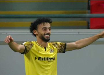 أحمد عبدالقادر يقترب من الرحيل لنادي خليجي بعد رفع العرض لمليون دولار (تفاصيل) أحمد عبدالقادر يقترب من الرحيل لنادي خليجي بعد رفع العرض لمليون دولار (تفاصيل)