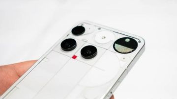 بتحسينات في الكاميرا والبطارية.. أهم مواصفات هاتف Nothing Phone (3) المقبل
