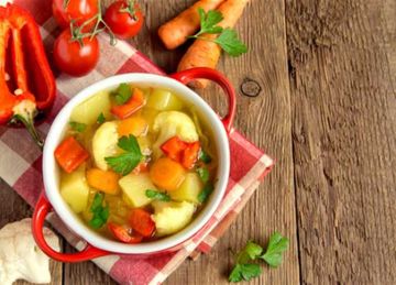 طبق صحي وسهل التحضير.. 6 فوائد مذهلة لشوربة الخضار طبق صحي وسهل التحضير.. 6 فوائد مذهلة لشوربة الخضار