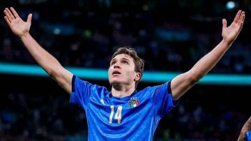 كييزا على أعتاب العودة إلى الكالتشيو.. أتالانتا يتحرك لضم جناح ليفربول المستبعد