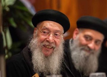 بعد خدمة كهنوتية 52 عاما .. إقامة صلاة تجنيز شيخ كهنة لندن بكنيسة القديس مارمرقس الرسول الجمعة بعد خدمة كهنوتية 52 عاما .. إقامة صلاة تجنيز شيخ كهنة لندن بكنيسة القديس مارمرقس الرسول الجمعة