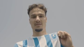 رسميا.. فريق روماني يضم صفقة الأهلي الفلسطيني أسد الحملاوي رسميا.. فريق روماني يضم صفقة الأهلي الفلسطيني أسد الحملاوي