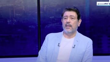 لم أقلده.. أحمد وفيق: يوسف شاهين هو من اختارني من على خشبة المسرح