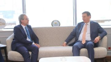 الزراعة: التعاون مع هولندا فى إنتاج تقاوى البطاطس وتصدير الزهور لأوروبا الزراعة: التعاون مع هولندا فى إنتاج تقاوى البطاطس وتصدير الزهور لأوروبا