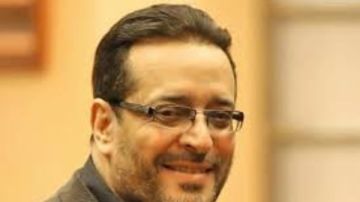 الشاعر إبراهيم عبدالفتاح يروى موقفا طريفا مع الفنان الراحل علاء عبدالخالق