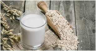 آثار جانبية مخيفة عند تناول حليب الشوفان خبيرة توضح