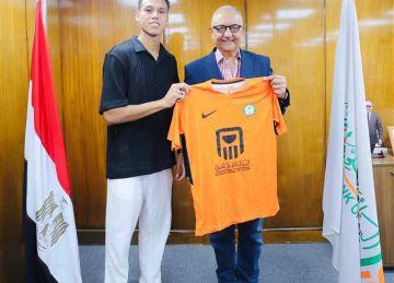 رسميا.. البنك الأهلي يضم محمد بن شرقي لمدة 4 مواسم