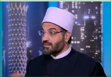 عمرو الورداني يحذر من ترويج الشائعة: اختراع شيطاني ومن أوسع أبواب الكذب عمرو الورداني يحذر من ترويج الشائعة: اختراع شيطاني ومن أوسع أبواب الكذب