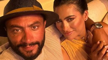 قلبى ليك للأبد.. هاجر أحمد تحتفل بعيد زواجها الرابع صور