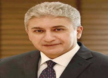 وزير الآثار: السياحة ماشية كويس .. وهدفنا الاستثمار في العنصر البشري