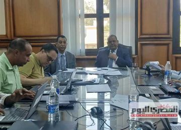 14 مرشحا.. لجنة تلقي أوراق الترشح في انتخابات الشيوخ بقنا تواصل أعمالها لليوم الثاني