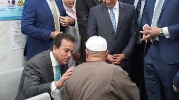 بحضور وزير الصحة والمحافظ.. إجراء أول زراعة كبد في مجمع الإسماعيلية الطبي بحضور وزير الصحة والمحافظ.. إجراء أول زراعة كبد في مجمع الإسماعيلية الطبي