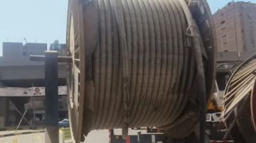 فيديو.. بدء مد كابلات الخط الاحتياطى بمحطة جزيرة الذهب