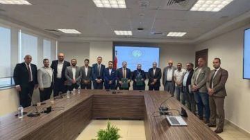 المصرية لنقل الكهرباء توقع عقدا لتوريد موصلات حرارية بطول 68 كم بمنطقة القناة المصرية لنقل الكهرباء توقع عقدا لتوريد موصلات حرارية بطول 68 كم بمنطقة القناة