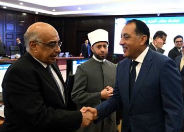 رئيس الوزراء: استمرار جهود الحكومة في توفير السلع بالكميات والأسعار المناسبة