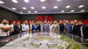 الخطيب يطالب بالإلتزام بالمعدل الزمني في تنفيذ استاد الأهلي الخطيب يطالب بالإلتزام بالمعدل الزمني في تنفيذ استاد الأهلي