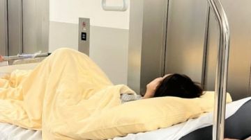 بعد تداول سفرها للخارج للعلاج.. صورة جديدة لـ أنغام في المستشفى بعد تداول سفرها للخارج للعلاج.. صورة جديدة لـ أنغام في المستشفى