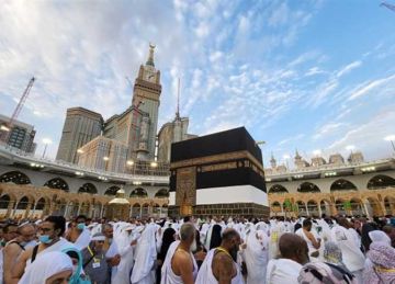 تحصيل قيمة البرامج بالجنيه المصري.. التفاصيل الكاملة لضوابط موسم العمرة للموسم الجديد 1447هـ